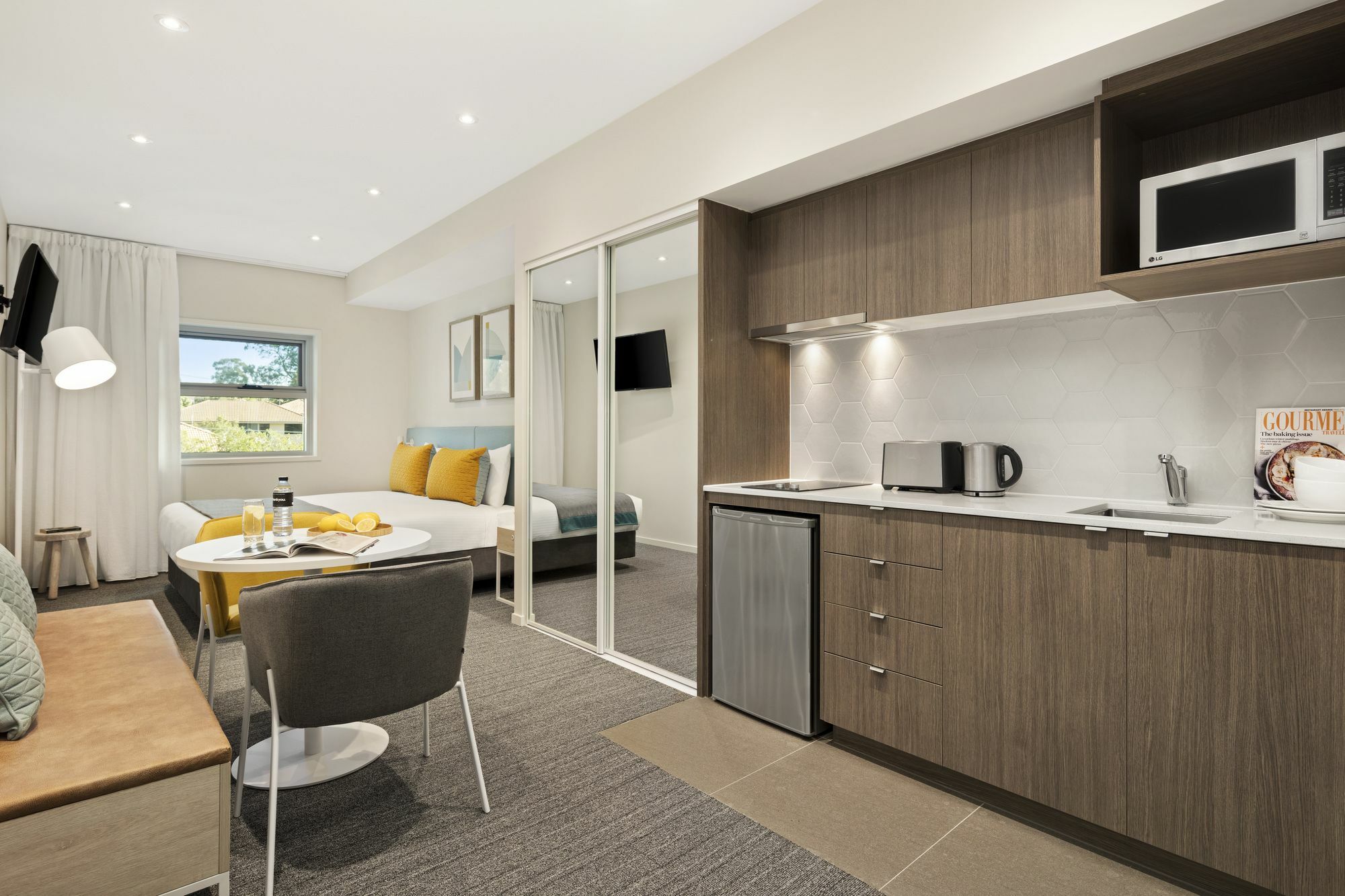 Quest Eight Mile Plains Aparthotel Brisbane Bagian luar foto